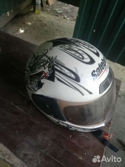 Шлем мотоциклетный