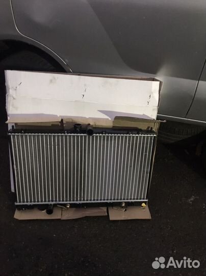 Радиатор охлаждения двигателя