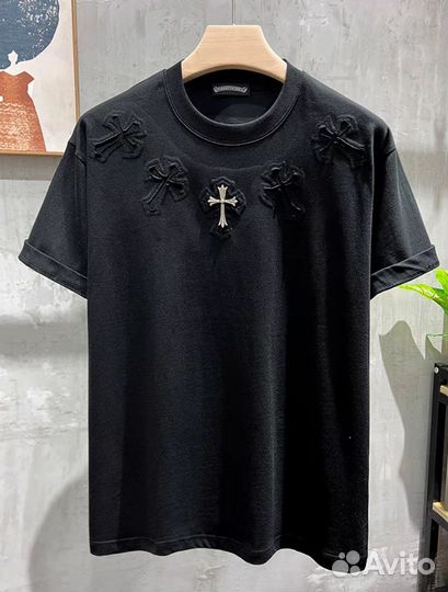 Футболка черная с крестом