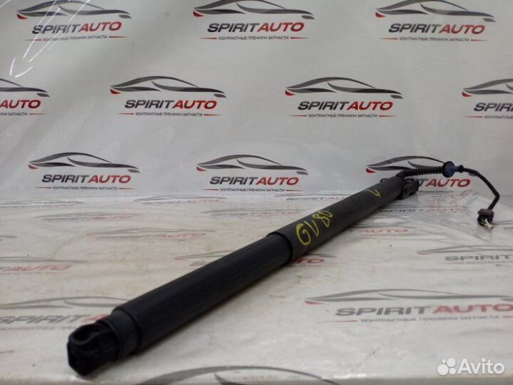 Амортизатор двери багажника задний левый Genesis