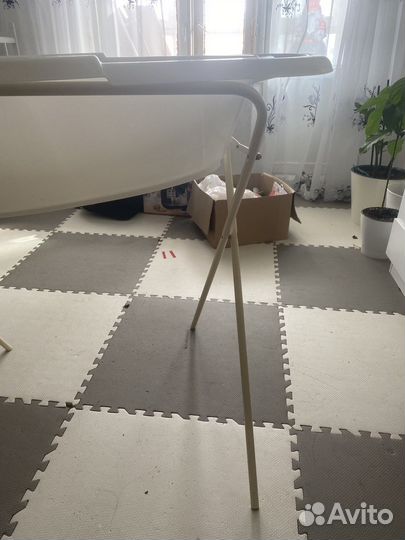 Ванночка с подставкой