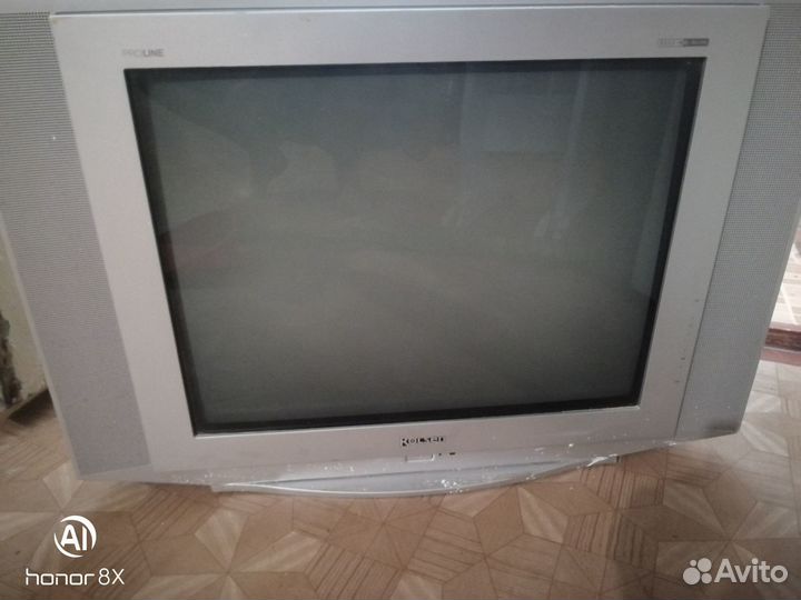 Продам два телевизора на запчасти