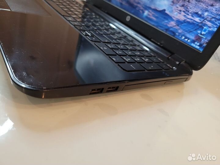 Ноутбук Asus, Geforce 920m, 8 гб озу, 4 ядра