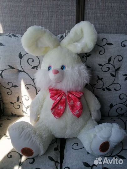 Мягкая игрушка заяц