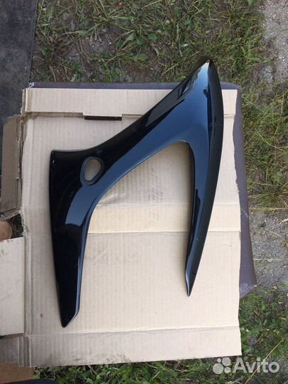 Пластик боковой yamaha fz6 fazer 2004-2007