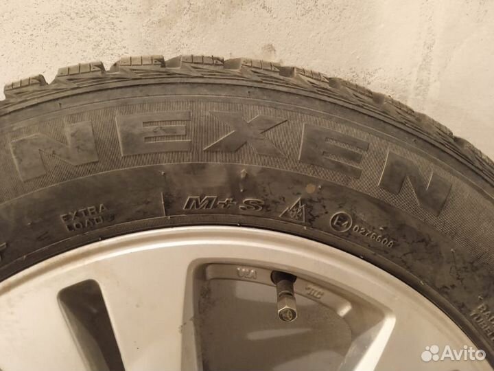 Nexen Winguard WinSpike 02 215/60 R16