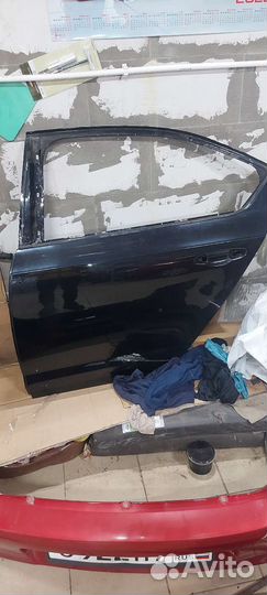 Дверь левая skoda octavia а7