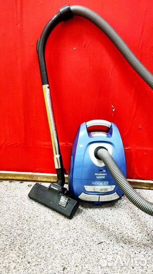 Пылесос Rolsen 1600w