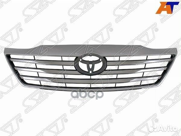 Решетка радиатора Toyota Fortuner 11-15