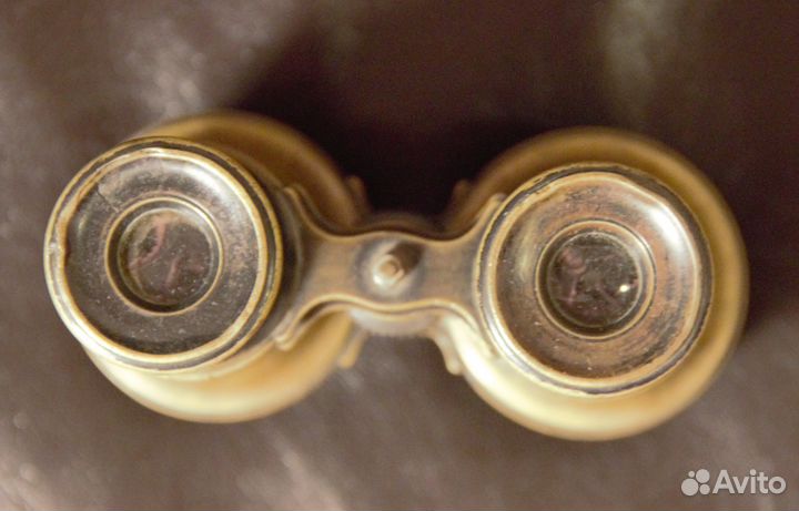Старинный театральный бинокль Европа, латунь