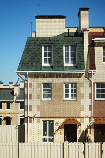 Таунхаус 73 м² на участке 1 сот.