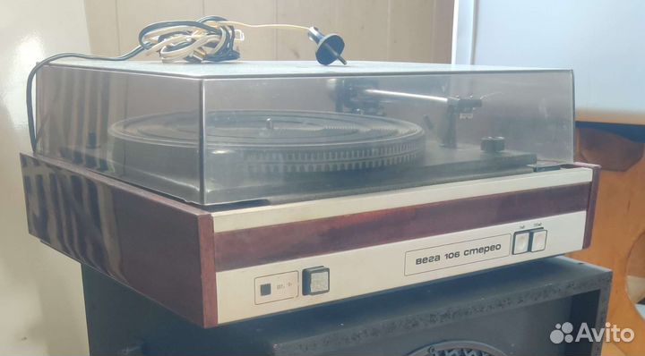 Проигрыватель винила вега 106