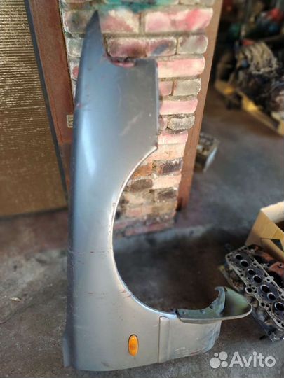 Крыло правое мазда 626 GE оригинал