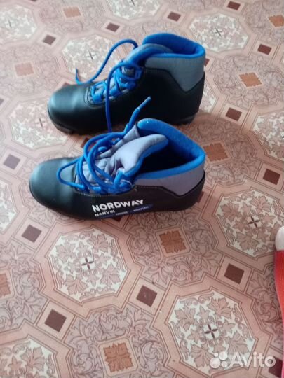 Лыжные ботинки 36 размер