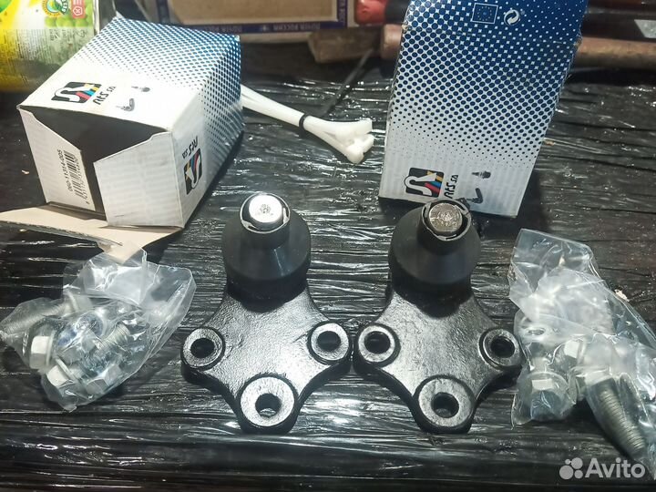 Шаровые опоры на ситроен Берлинго