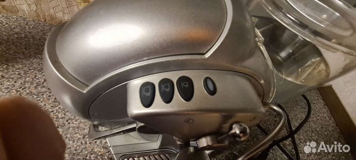 Продам кофе-машину капсульную Di Maestri P06HS