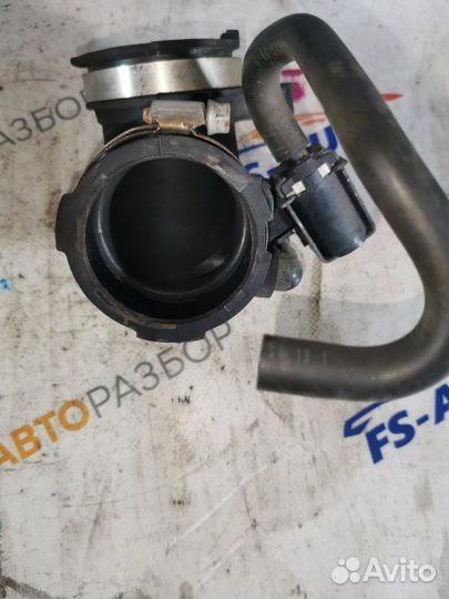Патрубок дроссельной заслонки Mazda 3 BL 1.6 Z6