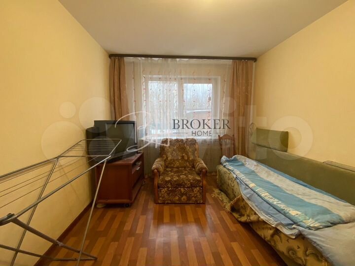 2-к. квартира, 51 м², 1/9 эт.