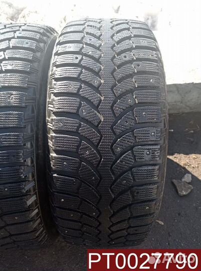 Bridgestone Blizzak Spike-01 235/55 R17 98H