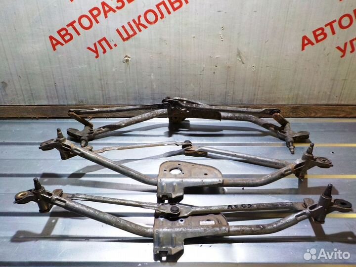 Трапеция стеклоочистителя Ауди A6 C5