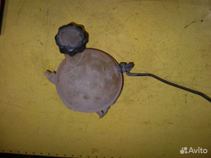 Бачок расширительный Ситроен С4 Citroen C4