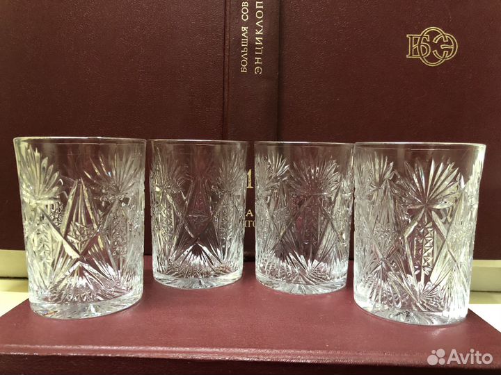 Набор хрустальных стаканов для подстаканников
