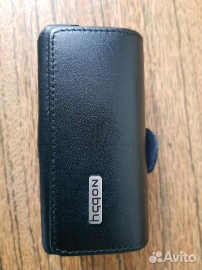 Чехол на телефон