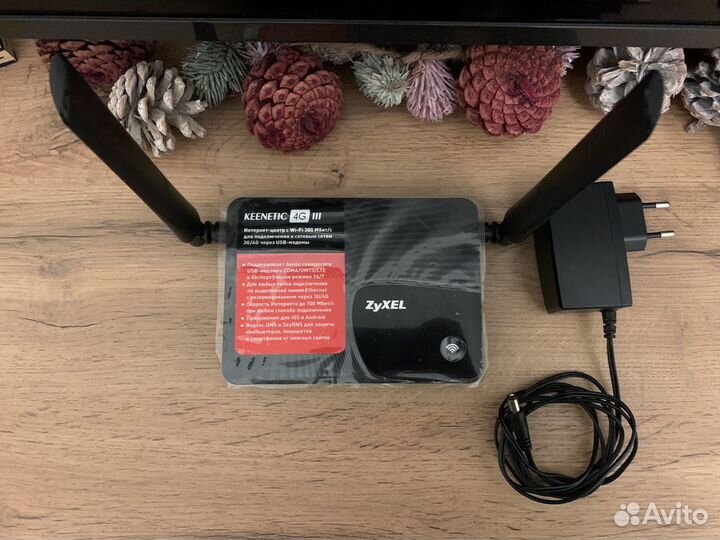 Роутер Keenetic 4G III