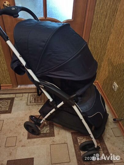 Продам детскую коляску