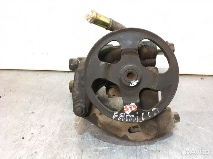 Насос гура Mazda Familia седан BJ bhalp Z5DE 1998