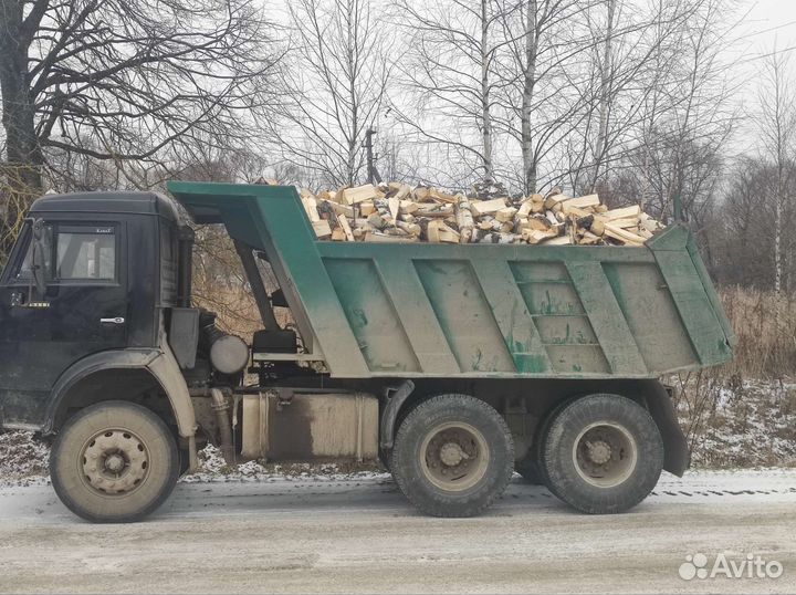 Дрова поколотые