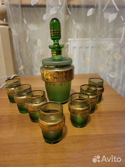 Цветное стекло - Графины,рюмки,бокалы, сахарница