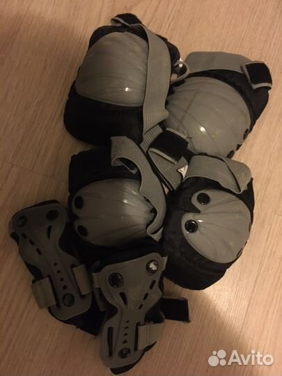 Роликовые коньки детские с защитой