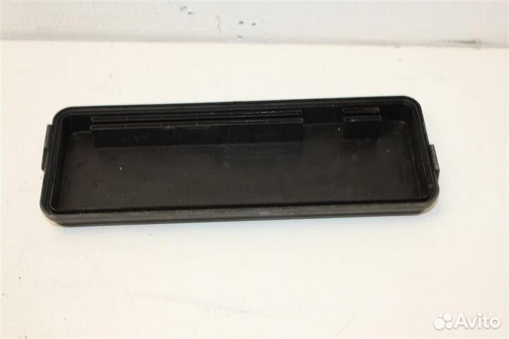 Крышка блока предохранителей Land Rover range R