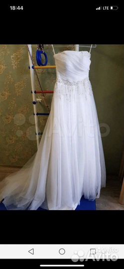 Платье свадебное