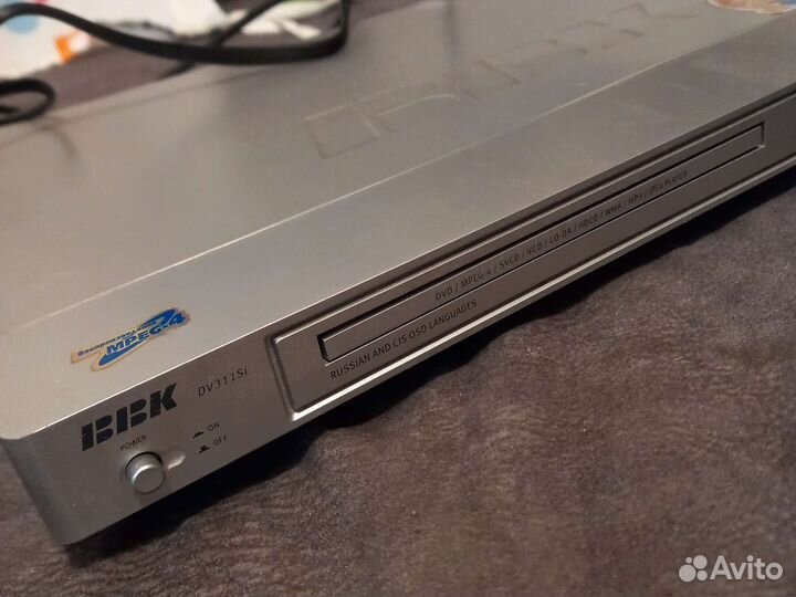 DVD плеер BBK с караоке