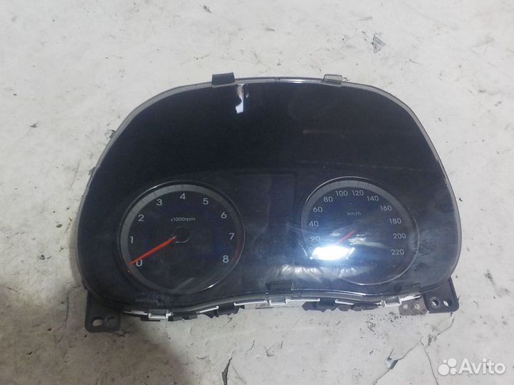 Панель приборов Hyundai Solaris