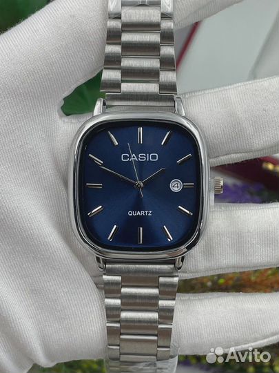 Часы Casio Vintage квадратные