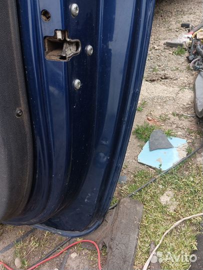 Дверь правая opel corsa 3D