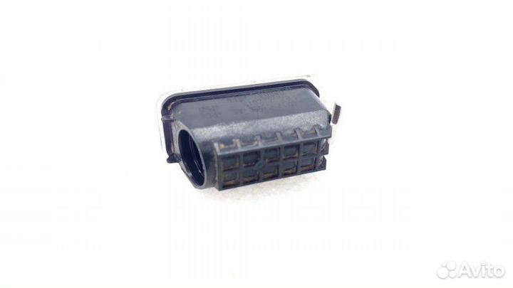 Плафон подсветки номера Ford Kuga 1 DW10C 2012