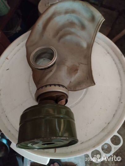 Противогаз