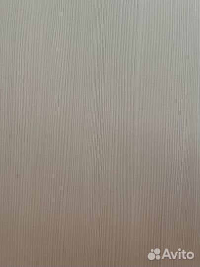 Письменный стол