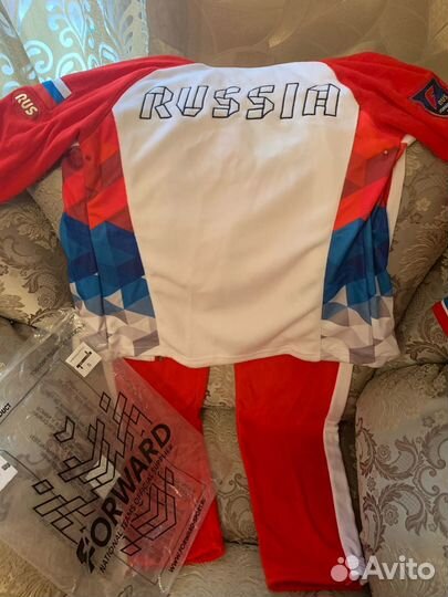 Спортивный костюм женский на флисе новый