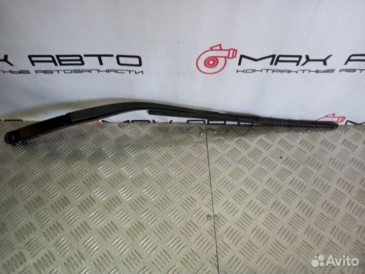 Б/У поводок стеклоочистителя (дворник) передний