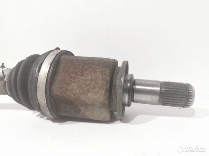 Полуось передняя левая Land Rover Discovery