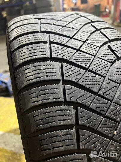 Pirelli Ice Zero 225/45 R19