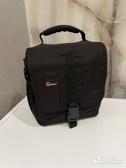 Зеркальный фотоаппарат canon eos 1100d + объектив