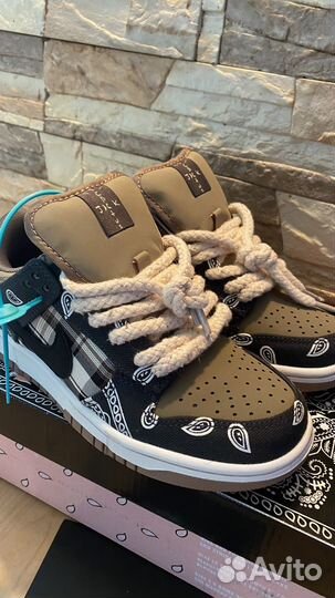 Кроссовки nike sb dunk low travis scott