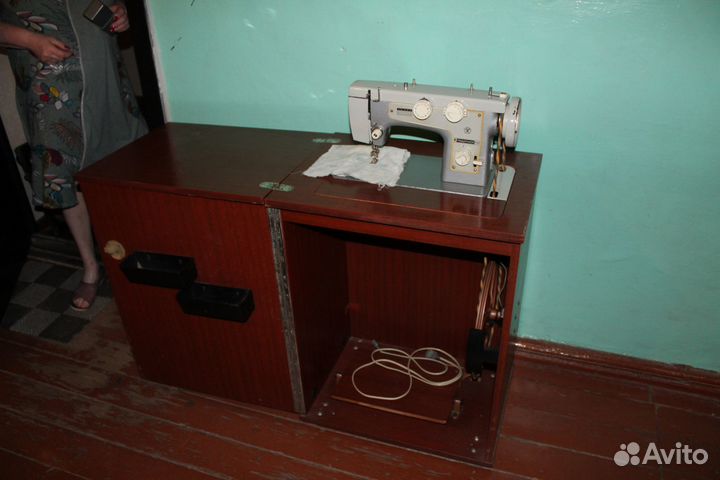 Швейная машинка бу