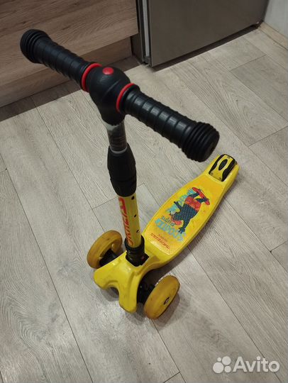 Самокат детский трехколесный Kreiss